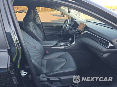 2023 Toyota Camry SE Nightshade Edition - zdjęcie 8 z 34 - miniatura