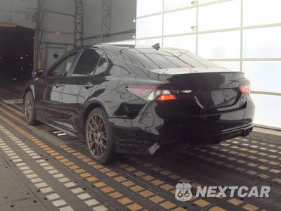 2023 Toyota Camry SE Nightshade Edition - zdjęcie 6 z 34 - miniatura
