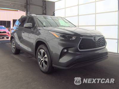 2023 Toyota Highlander XLE - zdjęcie 3 z 27 - miniatura