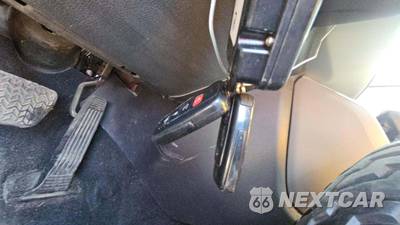 2023 Toyota Highlander XLE - zdjęcie 21 z 35 - miniatura