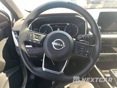 2023 Nissan Rogue SV - zdjęcie 10 z 21 - miniatura