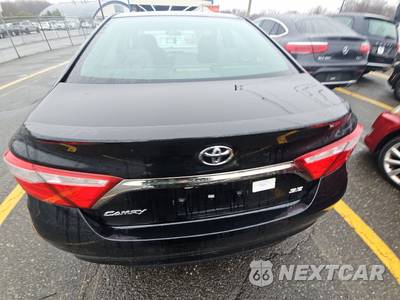 2017 Toyota Camry SE - zdjęcie 5 z 35 - miniatura