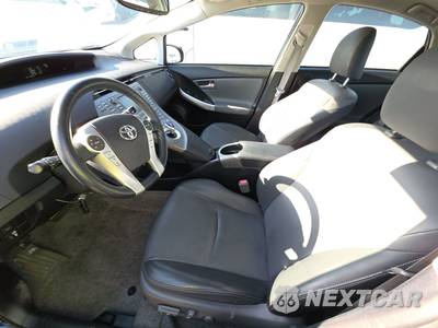 2015 Toyota Prius Five - zdjęcie 7 z 29 - miniatura