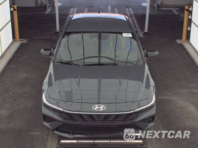 2025 Hyundai Elantra SEL Sport - zdjęcie 12 z 21 - miniatura