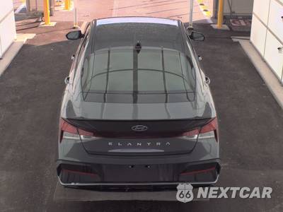 2025 Hyundai Elantra SEL Sport - zdjęcie 13 z 21 - miniatura