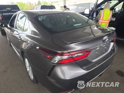 2024 Toyota Camry SE - zdjęcie 6 z 28 - miniatura