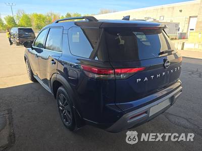 2024 Nissan Pathfinder SV - zdjęcie 6 z 18 - miniatura