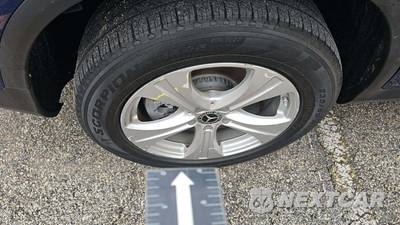 2018 Mercedes-Benz GLC 300 - zdjęcie 13 z 24 - miniatura