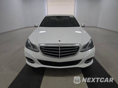 2014 Mercedes-Benz E 350 Sedan - zdjęcie 2 z 27 - miniatura