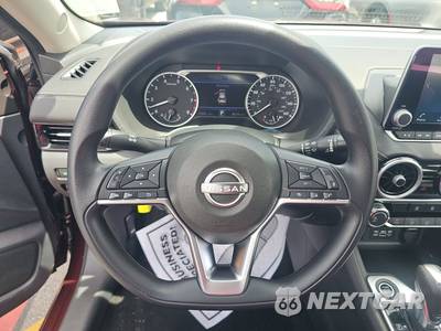 2025 Nissan Sentra SV - zdjęcie 10 z 18 - miniatura
