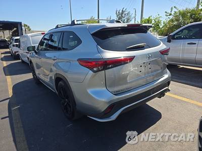 2023 Toyota Highlander XSE - zdjęcie 6 z 24 - miniatura