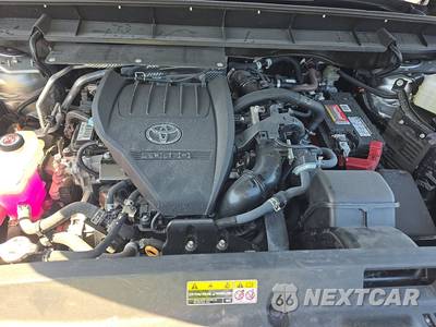 2023 Toyota Highlander XSE - zdjęcie 17 z 24 - miniatura