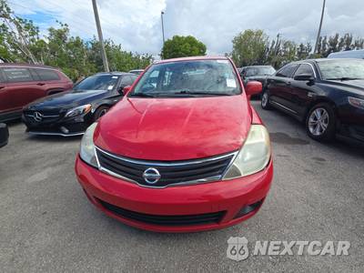 2012 Nissan Versa 1.8 S Hatchback - zdjęcie 2 z 18 - miniatura