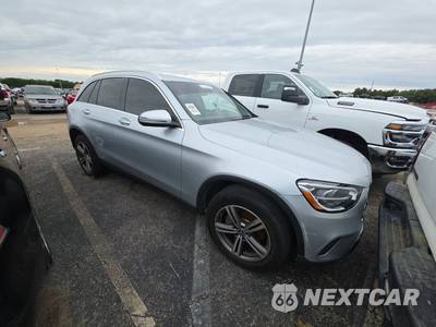 2020 Mercedes-Benz GLC 300 - zdjęcie 3 z 26 - miniatura