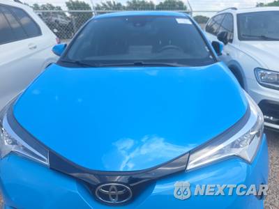 2019 Toyota C-HR XLE - zdjęcie 15 z 30 - miniatura