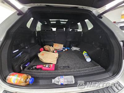 2022 Volkswagen Tiguan SE R-Line Black - zdjęcie 16 z 20 - miniatura