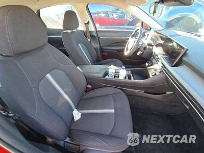 2025 Hyundai Sonata SEL - zdjęcie 8 z 26 - miniatura