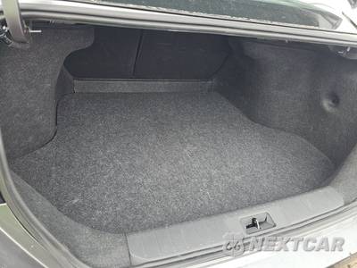 2025 Nissan Sentra SV - zdjęcie 16 z 21 - miniatura