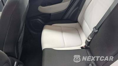 2025 Hyundai Venue SEL - zdjęcie 26 z 27 - miniatura