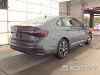 2025 Volkswagen Jetta Sport - zdjęcie 4 z 32 - miniatura