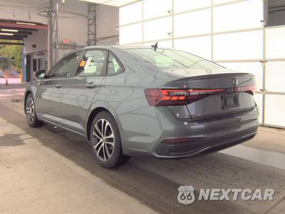 2025 Volkswagen Jetta Sport - zdjęcie 6 z 32 - miniatura