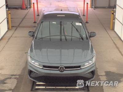 2025 Volkswagen Jetta Sport - zdjęcie 2 z 32 - miniatura