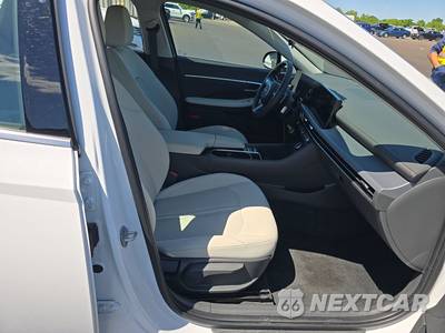 2025 Hyundai Sonata SEL - zdjęcie 8 z 22 - miniatura