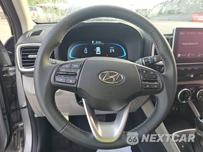 2026 Hyundai Venue SEL - zdjęcie 10 z 32 - miniatura