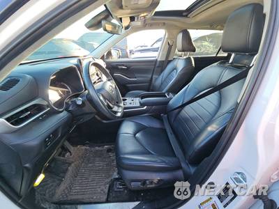 2023 Toyota Highlander XLE - zdjęcie 7 z 20 - miniatura