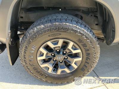 2023 Toyota Tacoma TRD Off-Road Crew Cab Medium Bed - zdjęcie 43 z 50 - miniatura