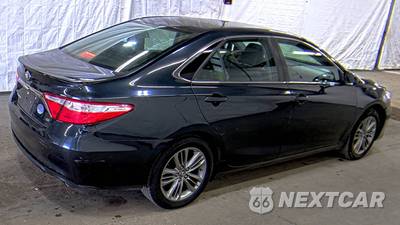 2017 Toyota Camry SE - zdjęcie 4 z 43 - miniatura