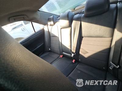 2017 Toyota Camry LE - zdjęcie 13 z 70 - miniatura