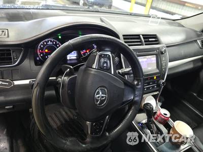 2017 Toyota Camry SE - zdjęcie 11 z 39 - miniatura