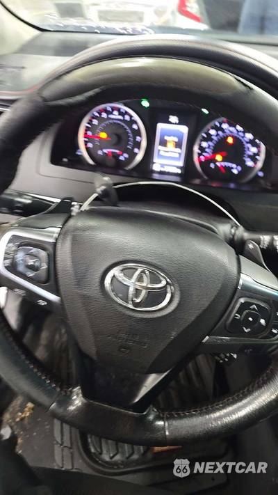 2017 Toyota Camry SE - zdjęcie 23 z 39 - miniatura