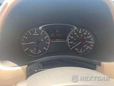 2018 Nissan Pathfinder SL - zdjęcie 12 z 25 - miniatura
