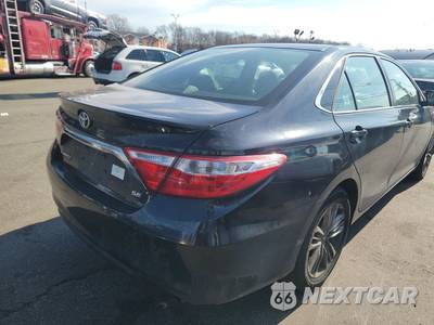 2016 Toyota Camry SE - zdjęcie 4 z 32 - miniatura