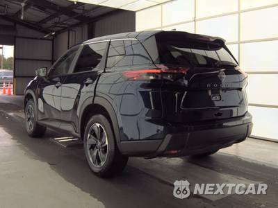 2025 Nissan Rogue SV - zdjęcie 6 z 21 - miniatura