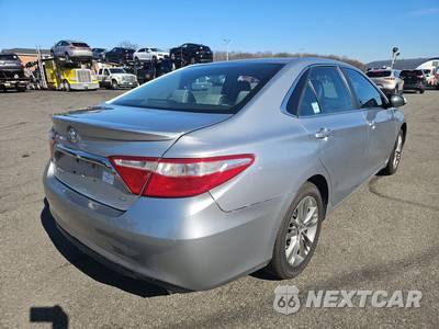 2017 Toyota Camry SE - zdjęcie 4 z 45 - miniatura