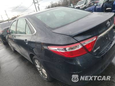 2016 Toyota Camry SE - zdjęcie 6 z 54 - miniatura