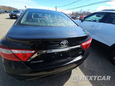2017 Toyota Camry SE - zdjęcie 5 z 49 - miniatura