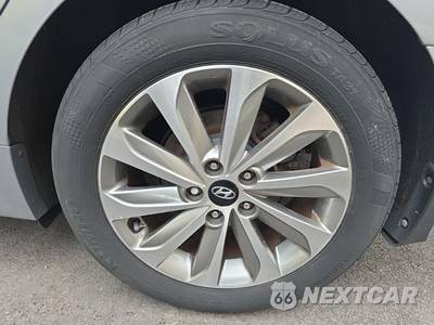 2016 Hyundai Sonata Sport - zdjęcie 11 z 25 - miniatura