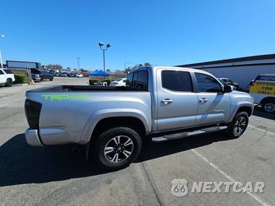 2016 Toyota Tacoma TRD Sport Crew Cab Medium Bed - zdjęcie 4 z 27 - miniatura