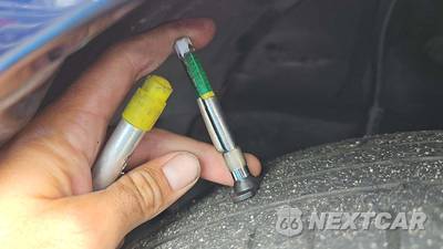 2013 Toyota Corolla L - zdjęcie 23 z 31 - miniatura