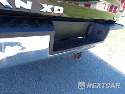 2017 Nissan TITAN XD SV Extended Cab Medium Bed - zdjęcie 30 z 31 - miniatura