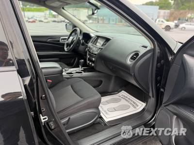 2018 Nissan Pathfinder SV - zdjęcie 6 z 17 - miniatura