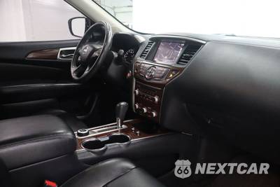 2017 Nissan Pathfinder Platinum - zdjęcie 34 z 40 - miniatura