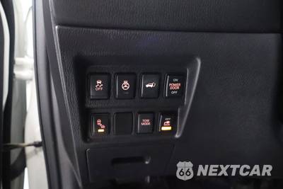 2017 Nissan Pathfinder Platinum - zdjęcie 39 z 40 - miniatura