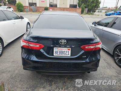 2018 Toyota Camry LE - zdjęcie 5 z 42 - miniatura