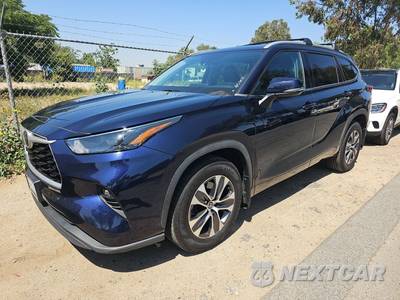 2022 Toyota Highlander XLE - zdjęcie 1 z 25 - miniatura