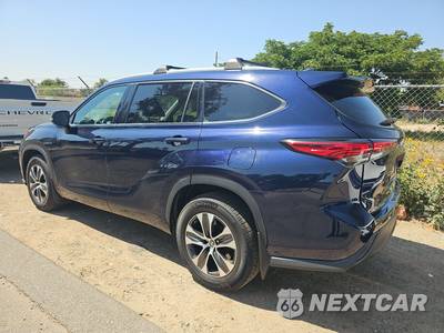2022 Toyota Highlander XLE - zdjęcie 6 z 25 - miniatura